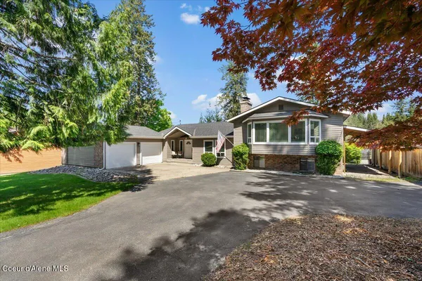 $995,000 | 11901 North Eastshore Drive, Hayden, ID 83835
