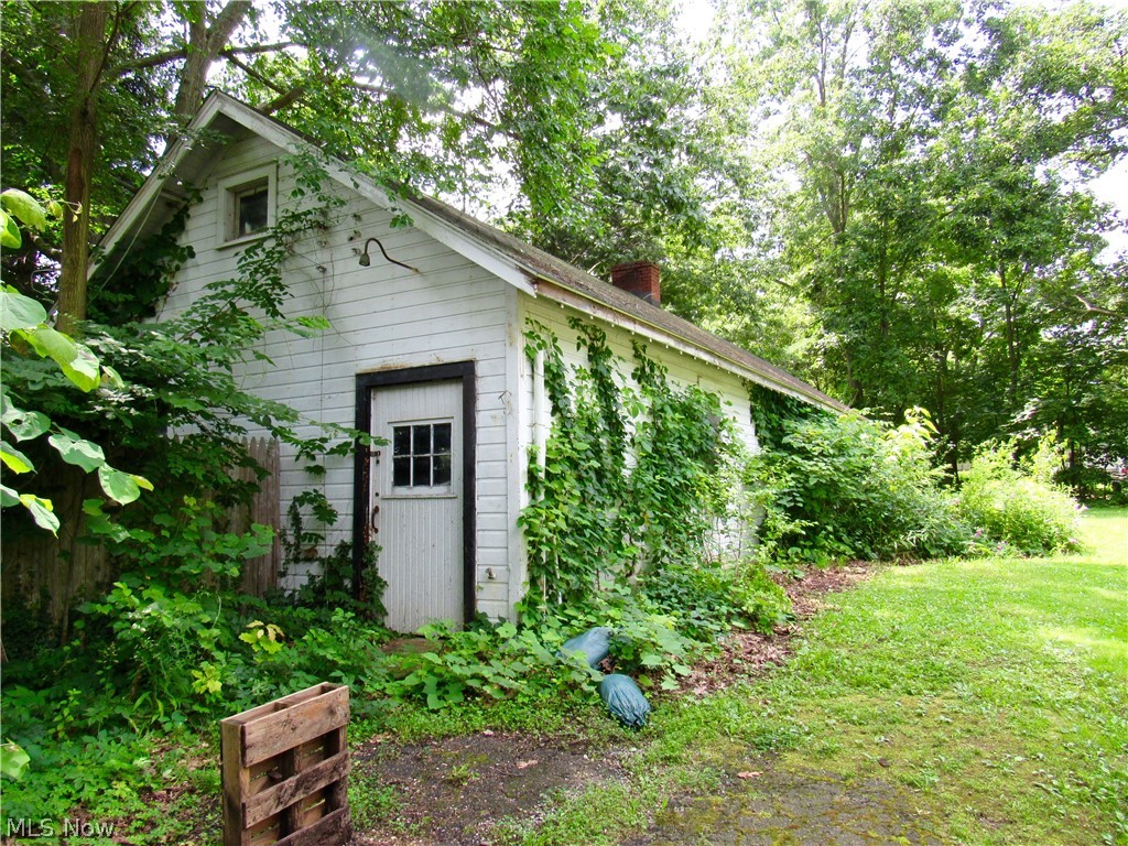 2564 Copley Road Akron, OH 44321 - Photo 28 of 35