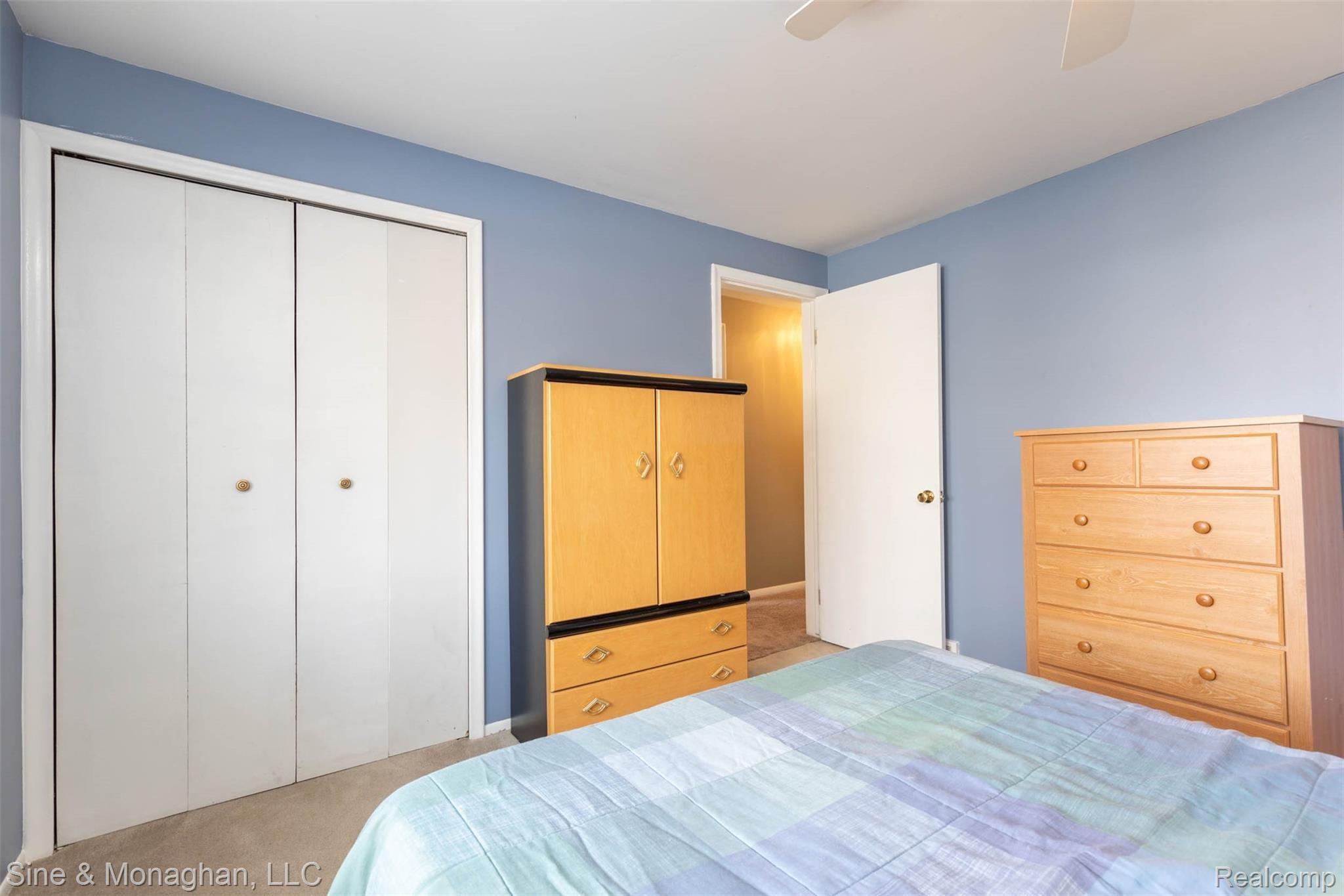 308 North Rochester Road, Unit 9 Clawson, MI 48017 - Photo 11 of 21 14851 Chatham Dr-16.jpg