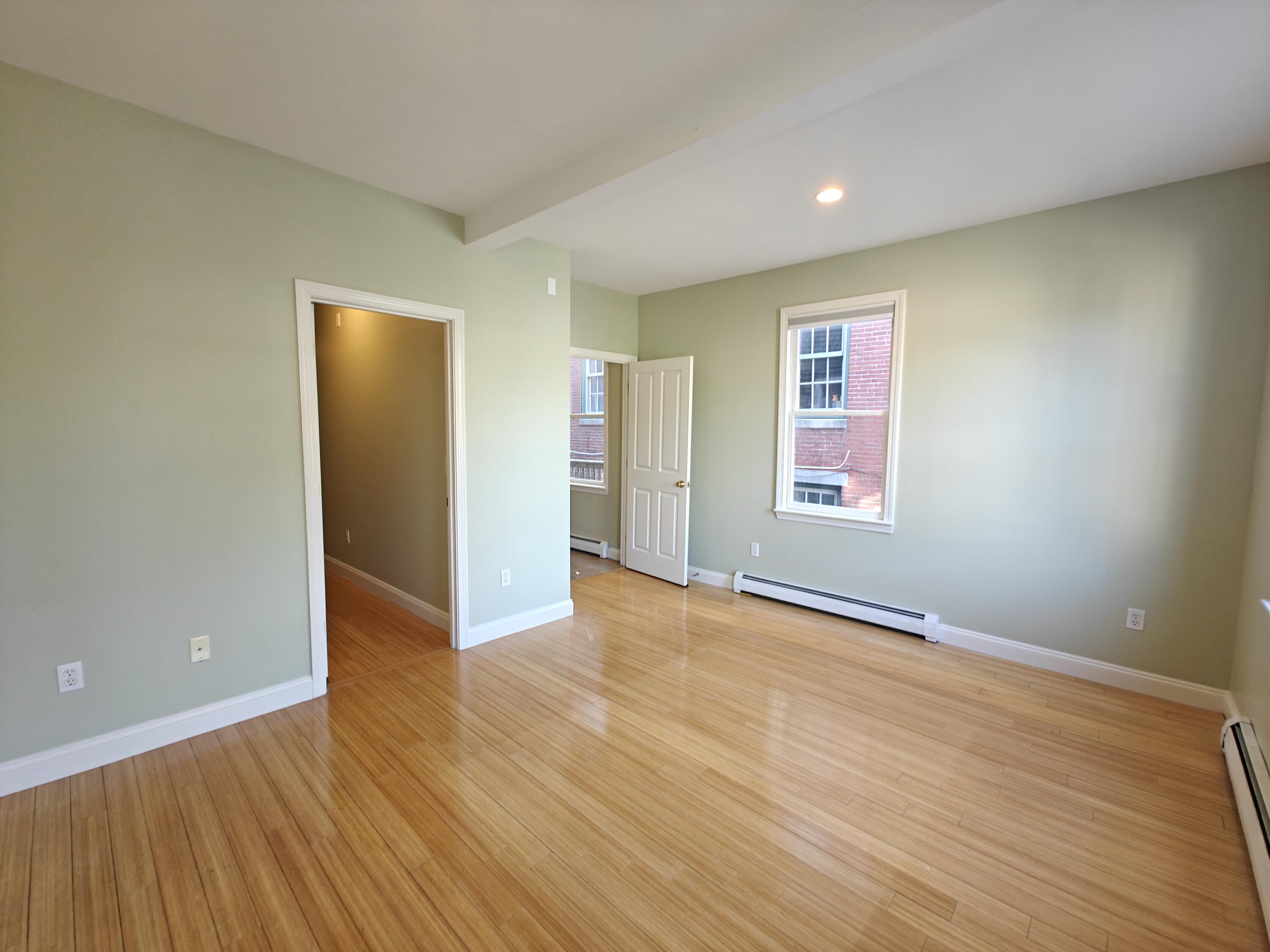 52 Maple Street Portland, ME 04101 - Photo 5 of 14 Living room
