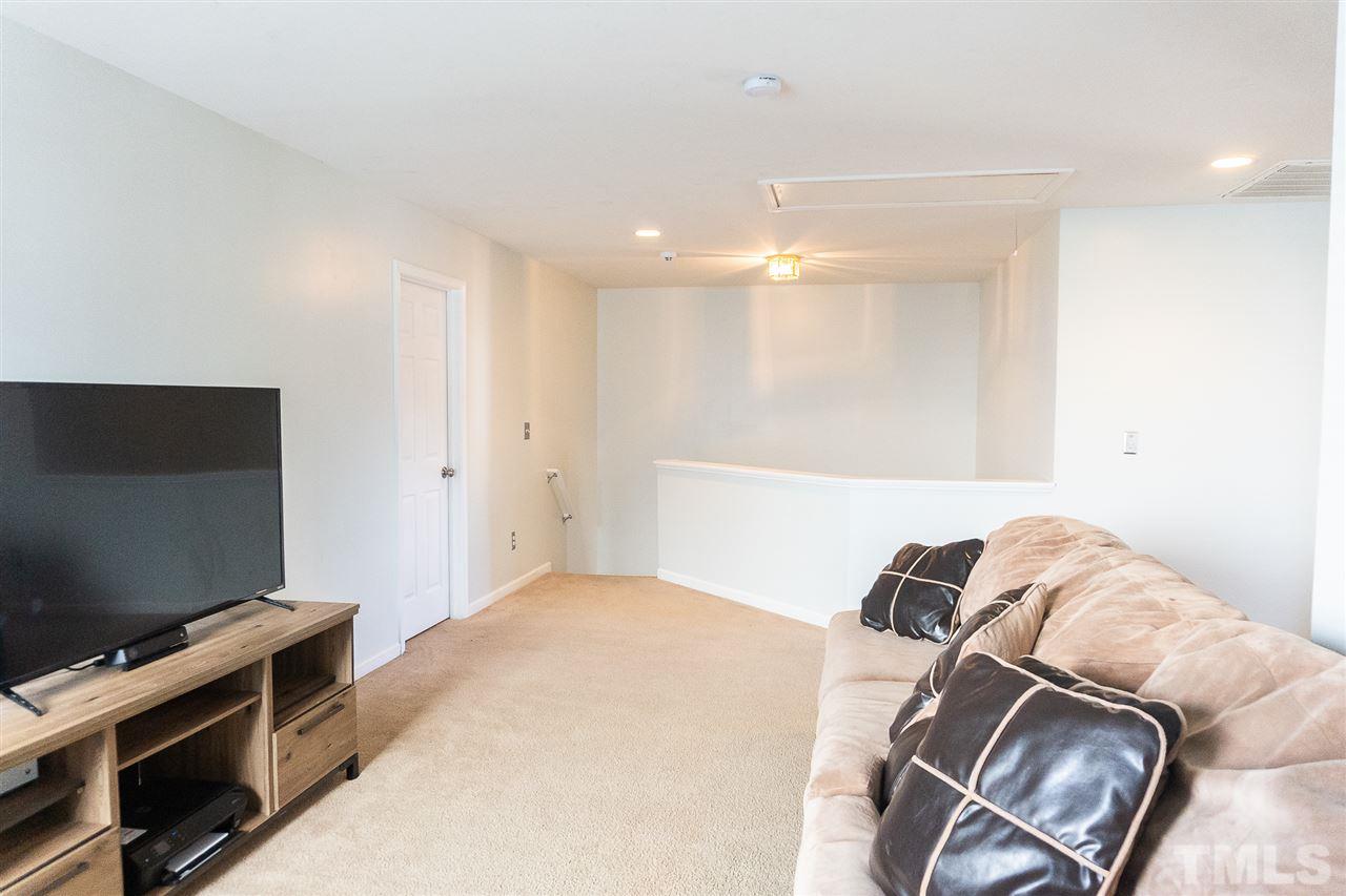 1549 Pebble Ridge Drive Raleigh, NC 27610 - Photo 10 of 21 Gallery Image 10