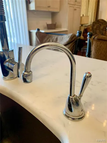 $399,900 | 24613 Shady Oaks Lane, Perry, MO 63462