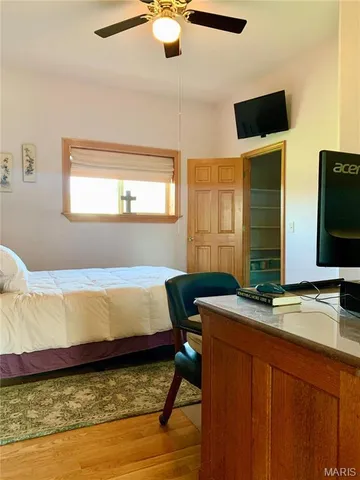 $399,900 | 24613 Shady Oaks Lane, Perry, MO 63462