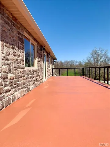 $399,900 | 24613 Shady Oaks Lane, Perry, MO 63462