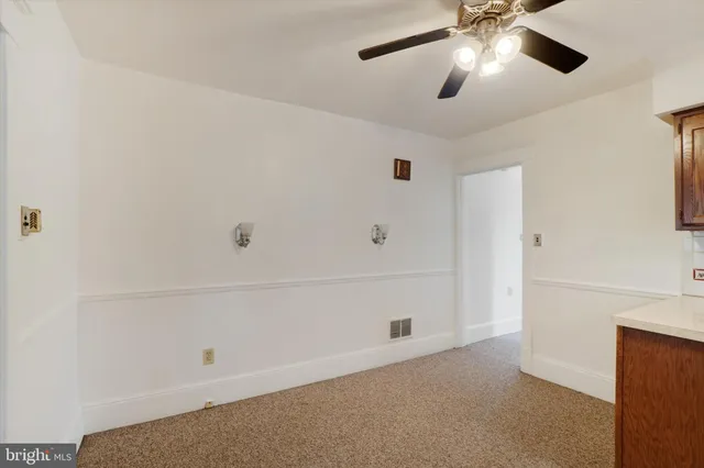 $250,000 | 7 East High Street, Windsor, PA 17366