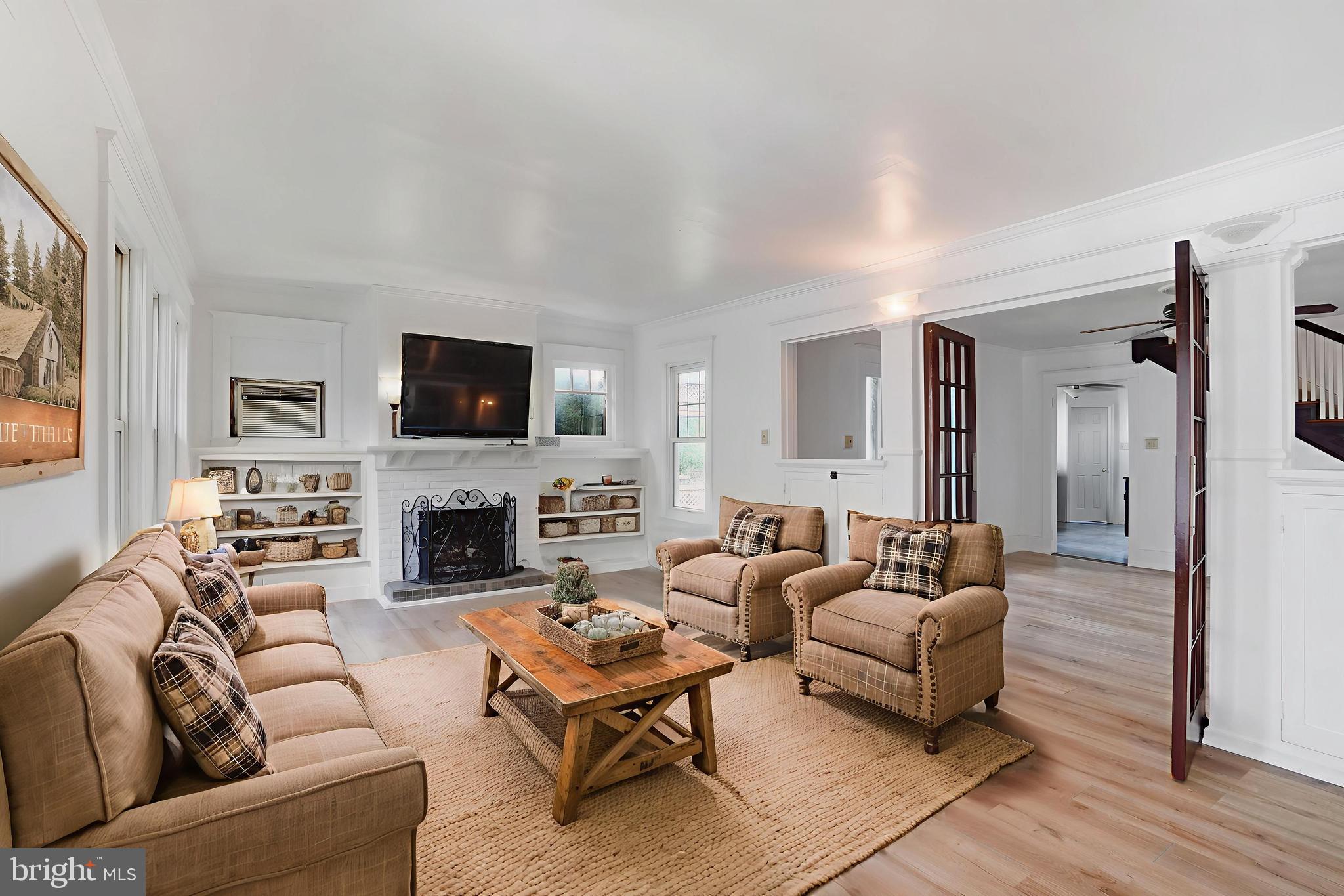 7 East High Street Windsor, PA 17366 - Photo 7 of 47 Virtual Staging