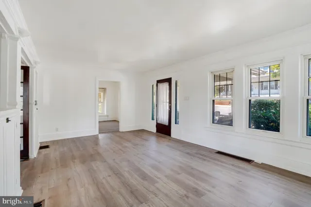 $250,000 | 7 East High Street, Windsor, PA 17366