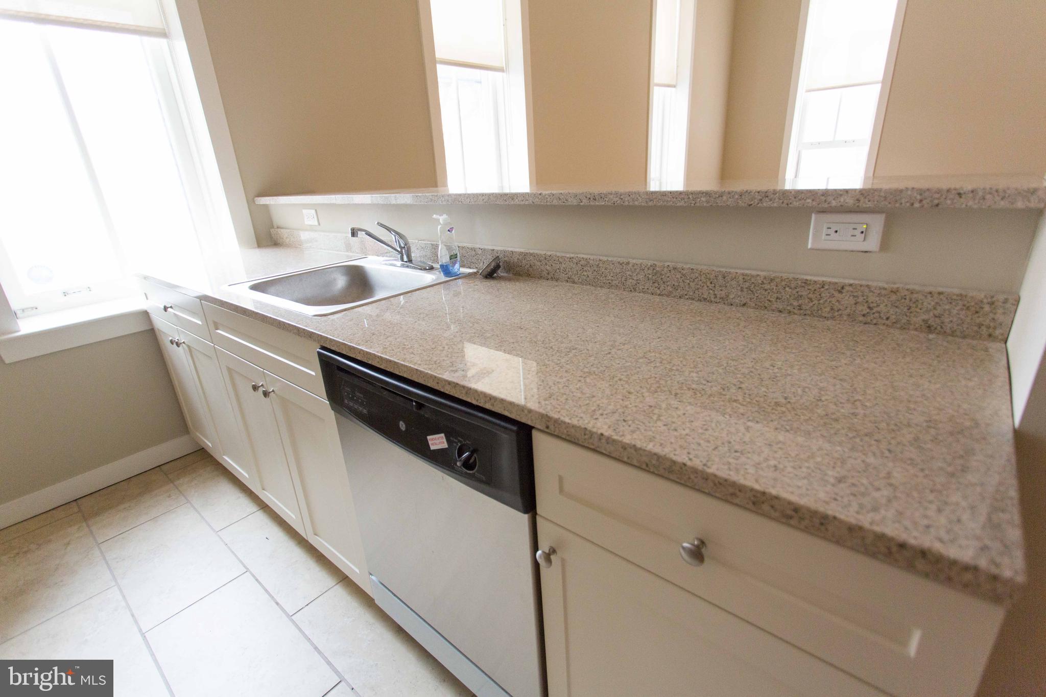 1100 Spruce Street, Unit 3D Philadelphia, PA 19107 - Photo 12 of 31