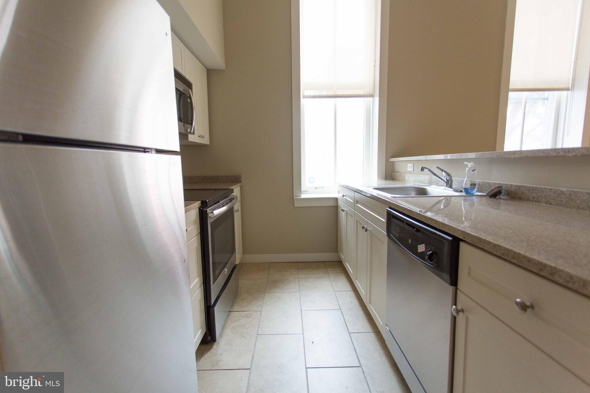 1100 Spruce Street, Unit 3D Philadelphia, PA 19107 - Photo 13 of 31
