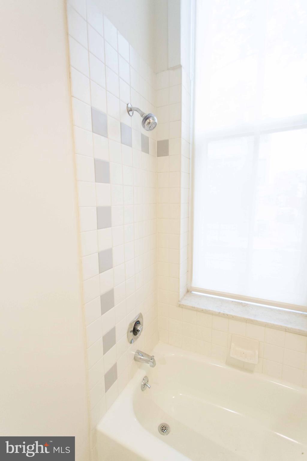 1100 Spruce Street, Unit 3D Philadelphia, PA 19107 - Photo 26 of 31