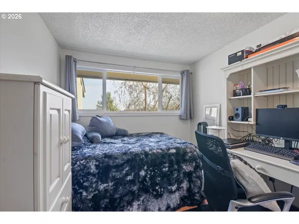$268,000 | 1450 Southwest Bridlewood Drive, Dallas, OR 97338