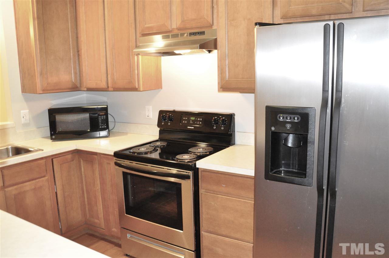 4305 Sugarbend Way Raleigh, NC 27606 - Photo 2 of 23 Gallery Image 2