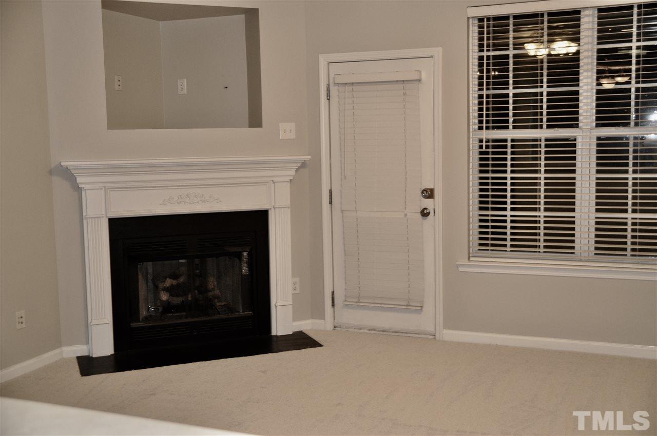 4305 Sugarbend Way Raleigh, NC 27606 - Photo 14 of 23 Gallery Image 14
