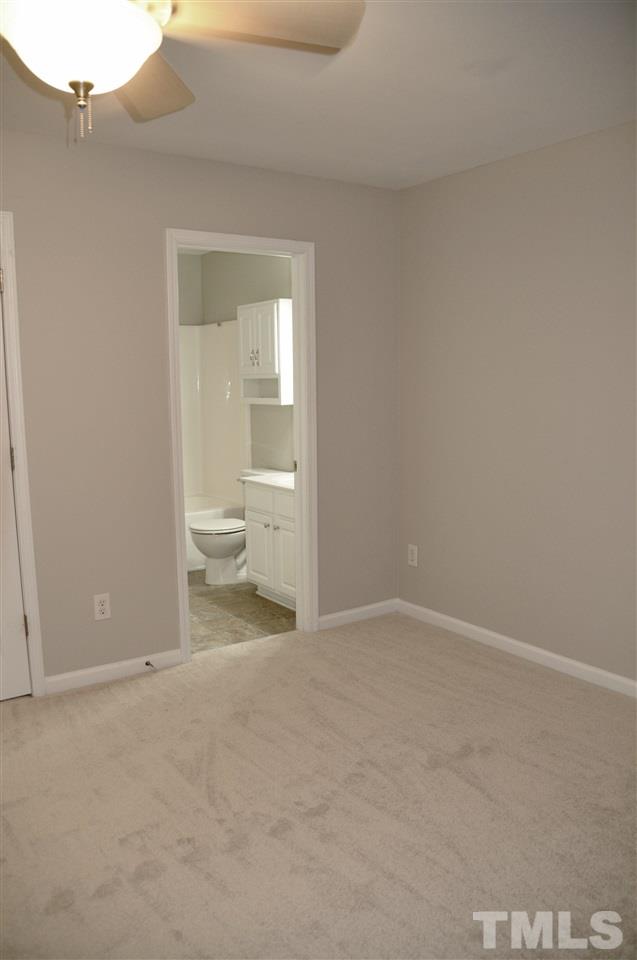 4305 Sugarbend Way Raleigh, NC 27606 - Photo 18 of 23 Gallery Image 18