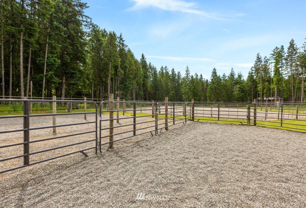 3722 Southwest Huckleberry Road Port Orchard, WA 98367 - Photo 25 of 35 Gallery Image 25