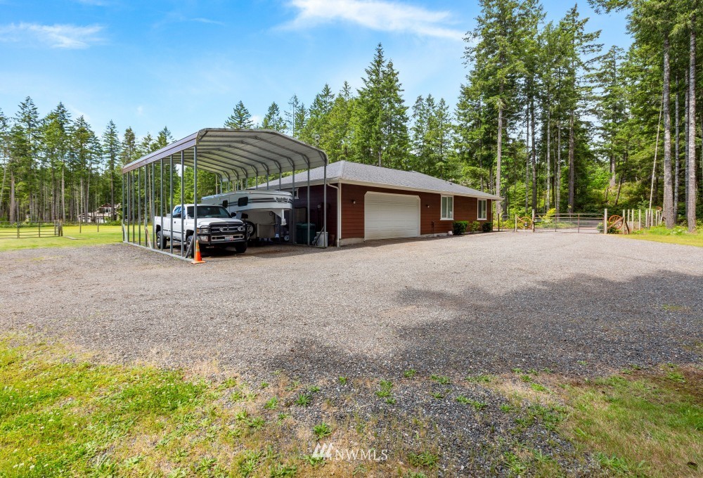 3722 Southwest Huckleberry Road Port Orchard, WA 98367 - Photo 31 of 35 Gallery Image 31