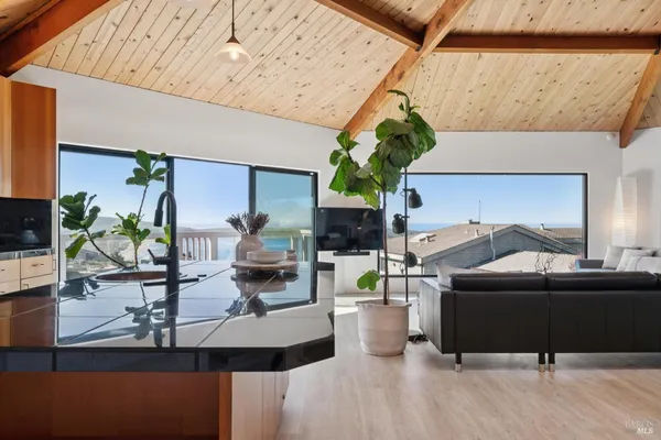 $1,799,000 | 557 Oceana Drive, Dillon Beach, CA 94929