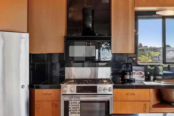 $1,799,000 | 557 Oceana Drive, Dillon Beach, CA 94929