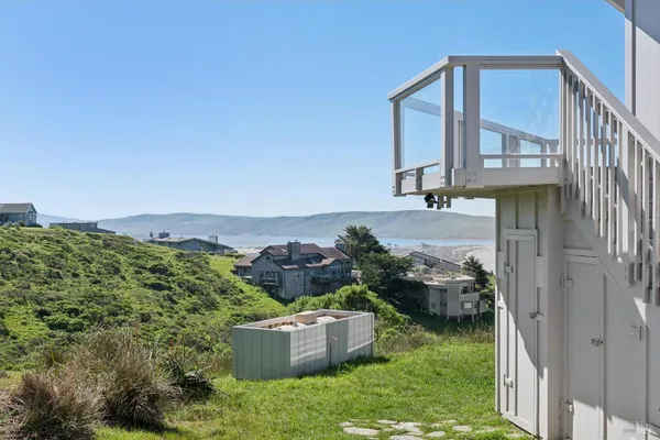 $1,799,000 | 557 Oceana Drive, Dillon Beach, CA 94929