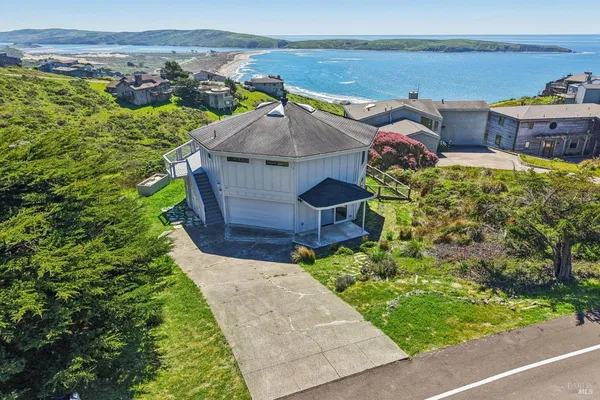 $1,799,000 | 557 Oceana Drive, Dillon Beach, CA 94929