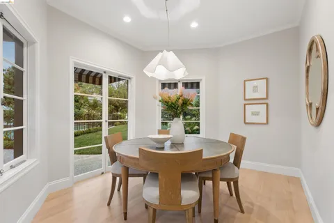 $5,495,000 | 10 Muir Avenue, Piedmont, CA 94610