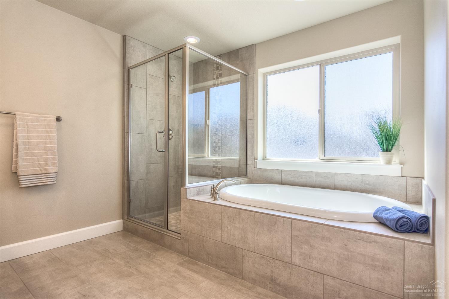 20563 Rolen Avenue, Unit LOT 174 Bend, OR 97702 - Photo 28 of 38 Interior photos are of Jackson floor plan, finished home. Interior finishes may vary.