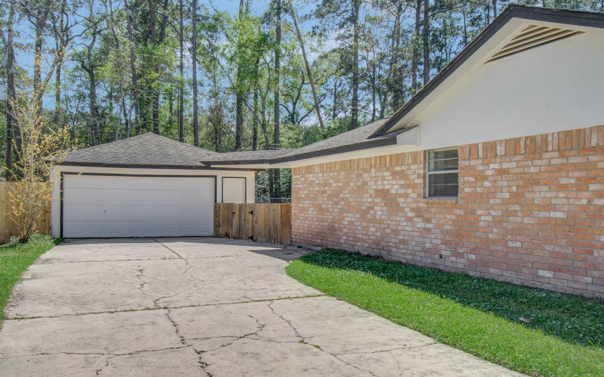 2540 River Ridge Conroe, TX 77385 - Photo 3 of 27
