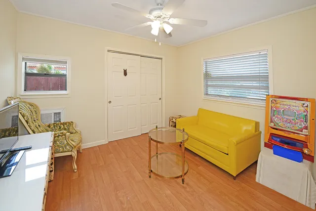 $4,624 | 1001 Southeast 5th Avenue, Pompano Beach, FL 33060