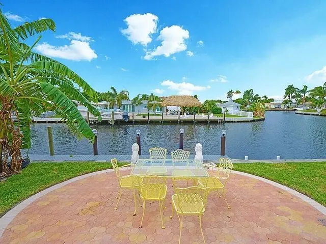 $4,624 | 1001 Southeast 5th Avenue, Pompano Beach, FL 33060