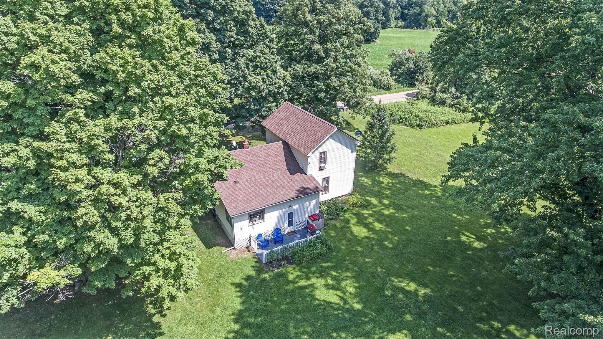 4615 Bruff Road Fowlerville, MI 48836 - Photo 32 of 35 jCgf4VRQ.jpeg