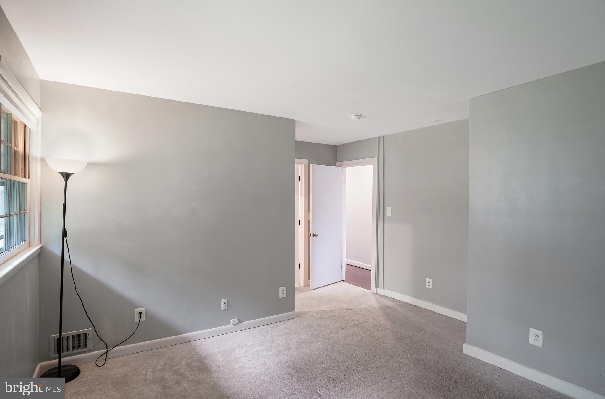 14712 Braddock Road Centreville, VA 20120 - Photo 23 of 34