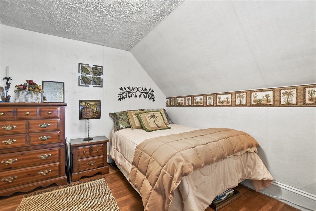 45 A Staples Avenue Everett, MA 02149 - Photo 22 of 34