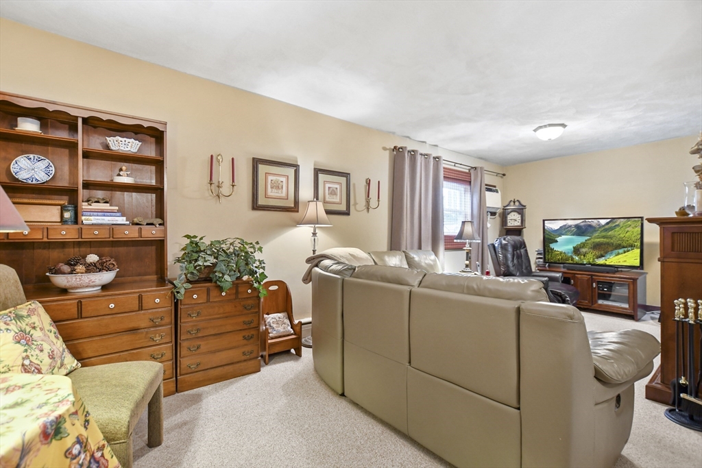 45 A Staples Avenue Everett, MA 02149 - Photo 29 of 34