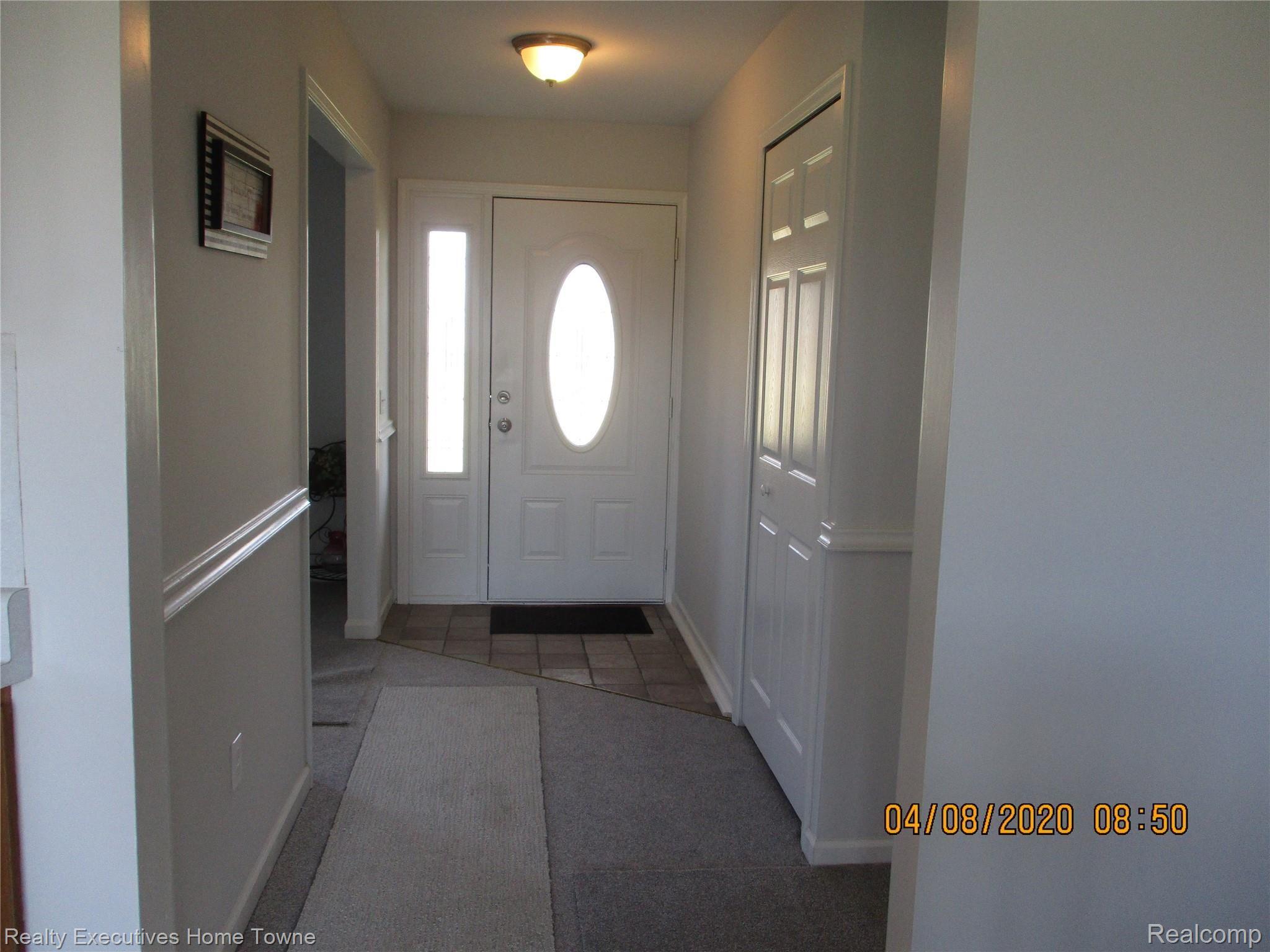 8525 Bryce Road Avoca, MI 48006 - Photo 10 of 26 IMG_9558.JPG