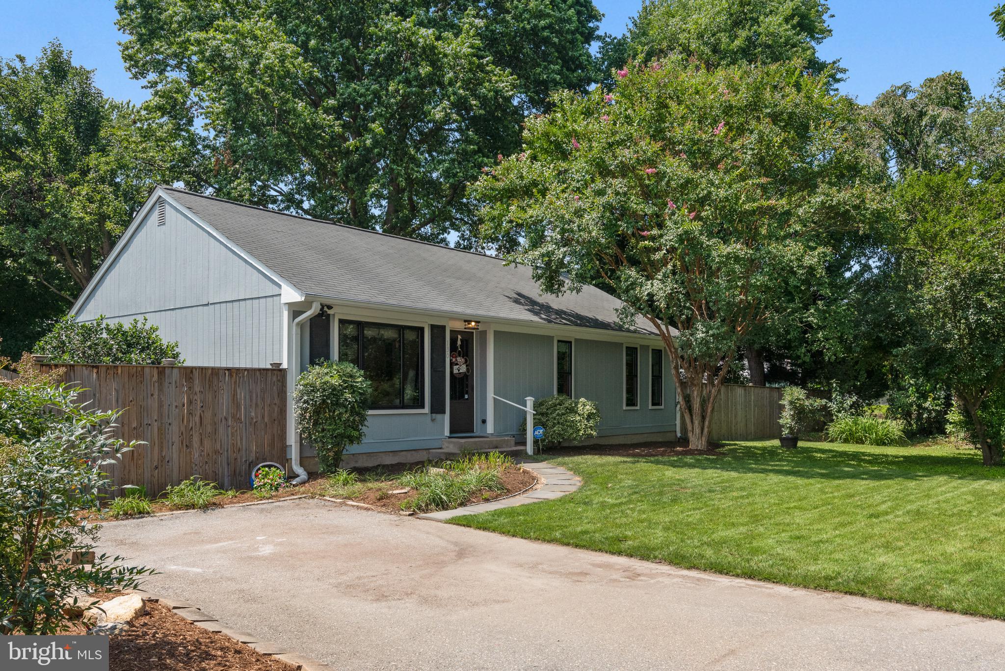 130 Washington Road Edgewater, MD 21037 - Photo 4 of 61