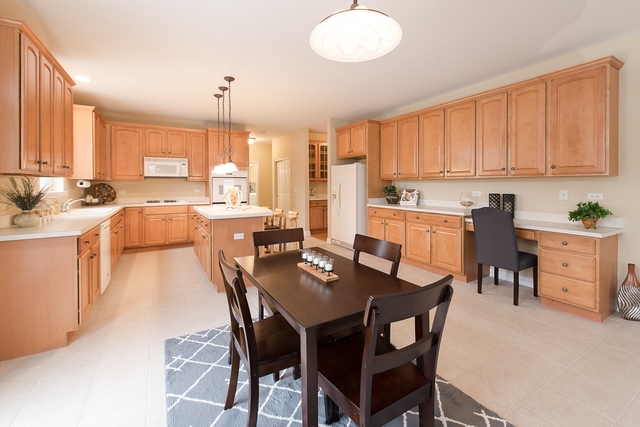 2232 Trailside Lane Wauconda, IL 60084 - Photo 11 of 30