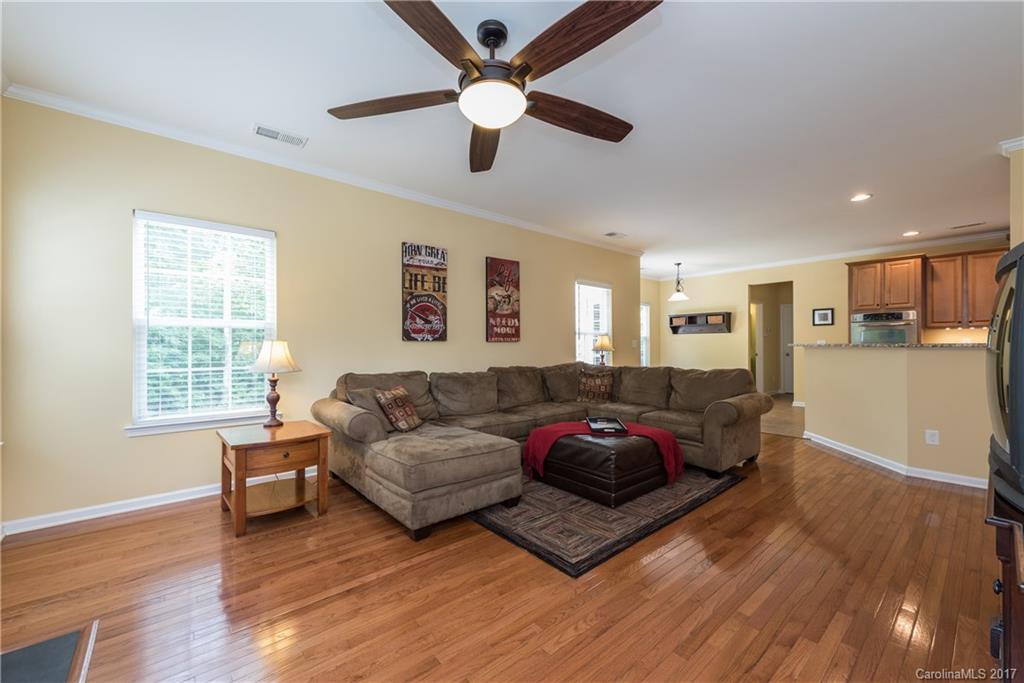 1238 Rockwell View Road Matthews, NC 28105 - Photo 8 of 24 Gallery Image 8
