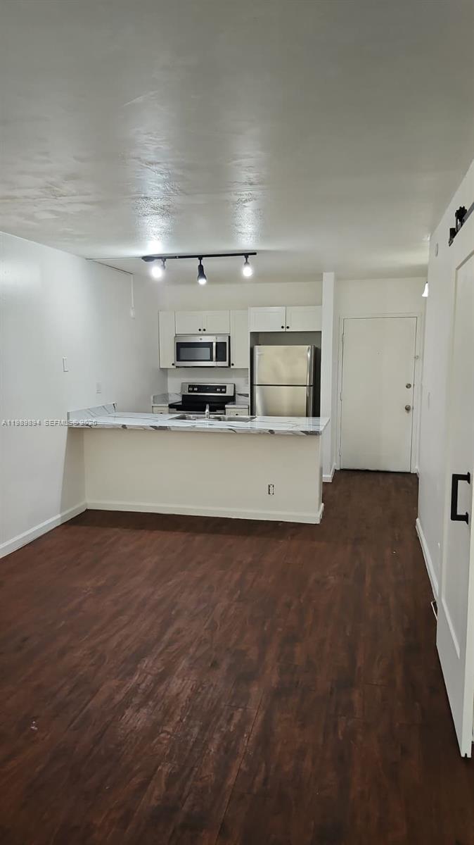 2401 Riverside Drive, Unit 510B Coral Springs, FL 33065 - Photo 2 of 7