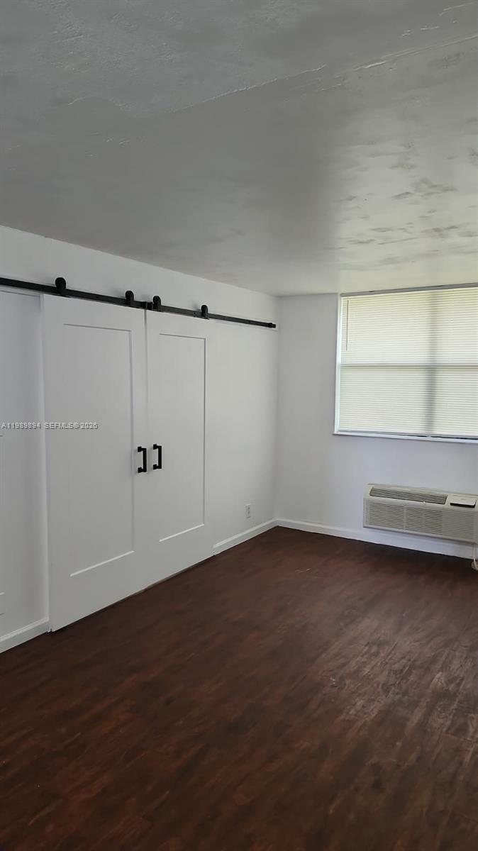 2401 Riverside Drive, Unit 510B Coral Springs, FL 33065 - Photo 4 of 7