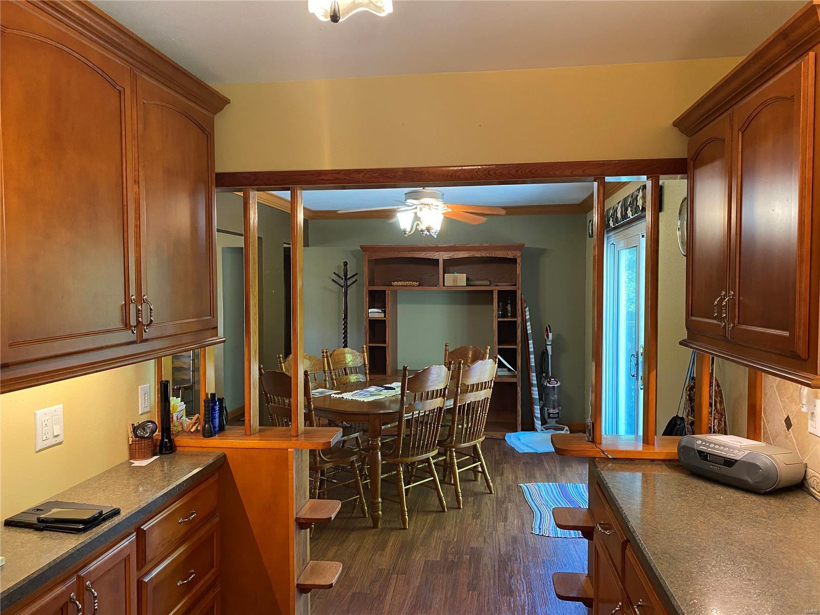 7417 State Rte 4 Worden, IL 62097 - Photo 4 of 10