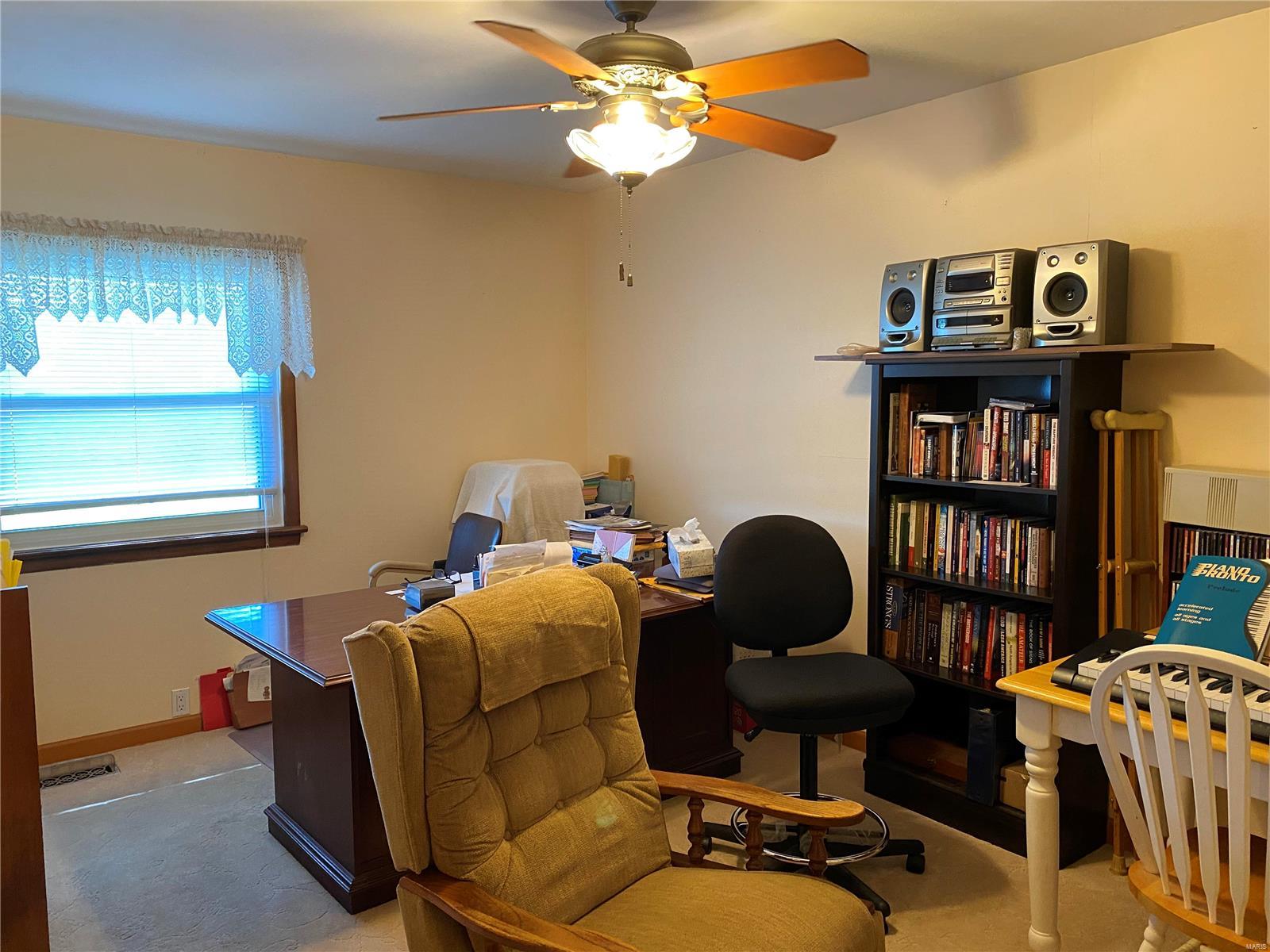 7417 State Rte 4 Worden, IL 62097 - Photo 6 of 10
