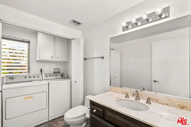 $5,700 | 4771 La Villa Marina, Unit G, Marina del Rey, CA 90292