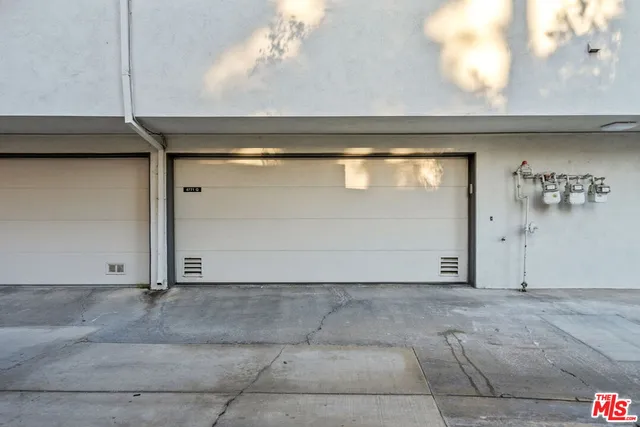 $5,700 | 4771 La Villa Marina, Unit G, Marina del Rey, CA 90292