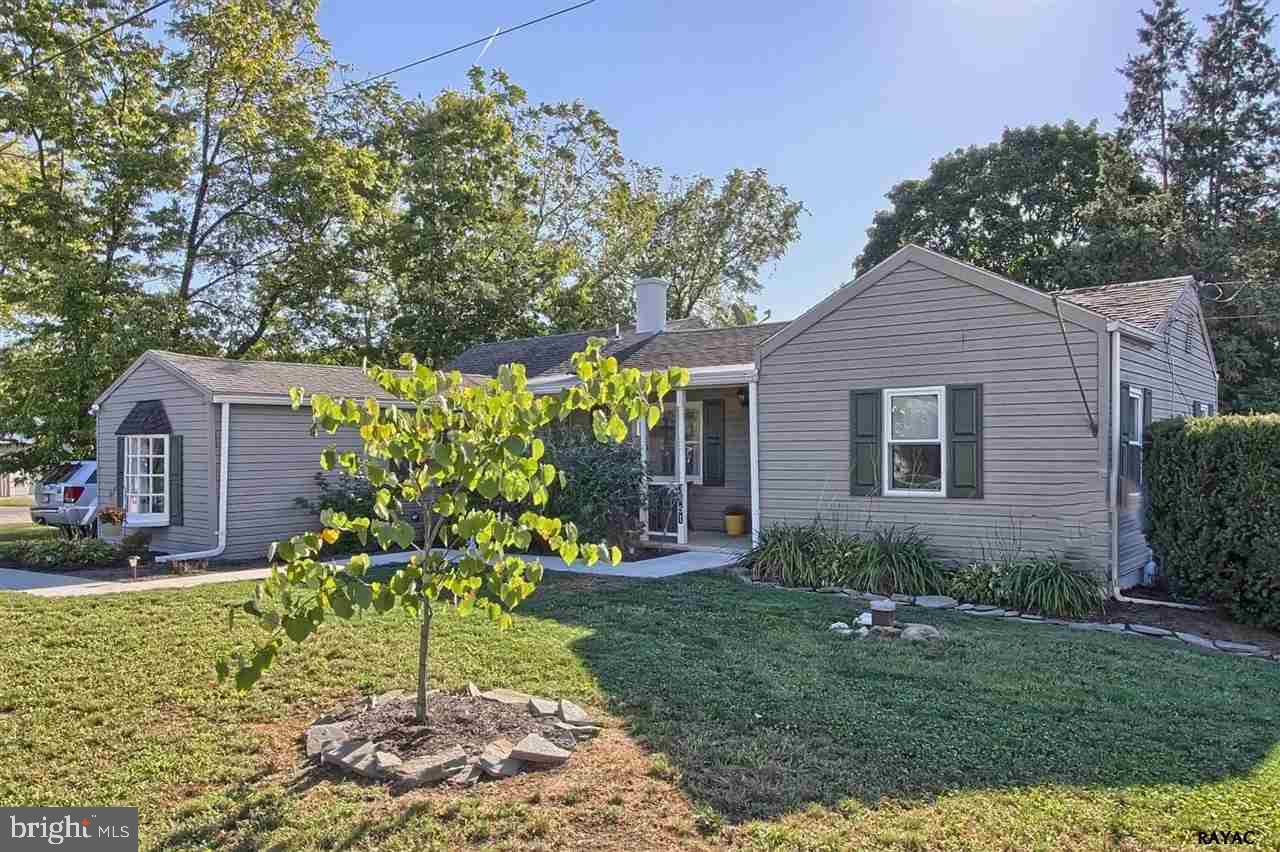 3051 A Claremont Road Dover, PA 17315 - Photo 2 of 27 Gallery Image 2