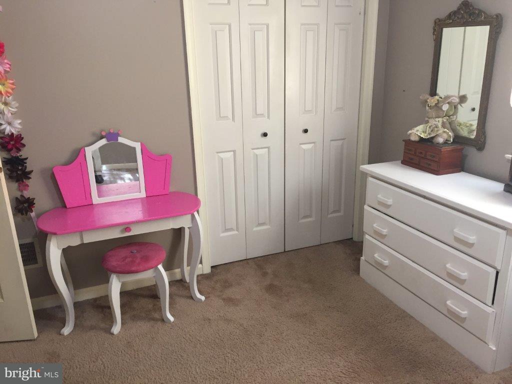 713 Lampeter Road Lancaster, PA 17602 - Photo 18 of 25 Gallery Image 18