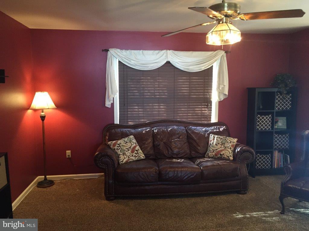 713 Lampeter Road Lancaster, PA 17602 - Photo 5 of 25 Gallery Image 5