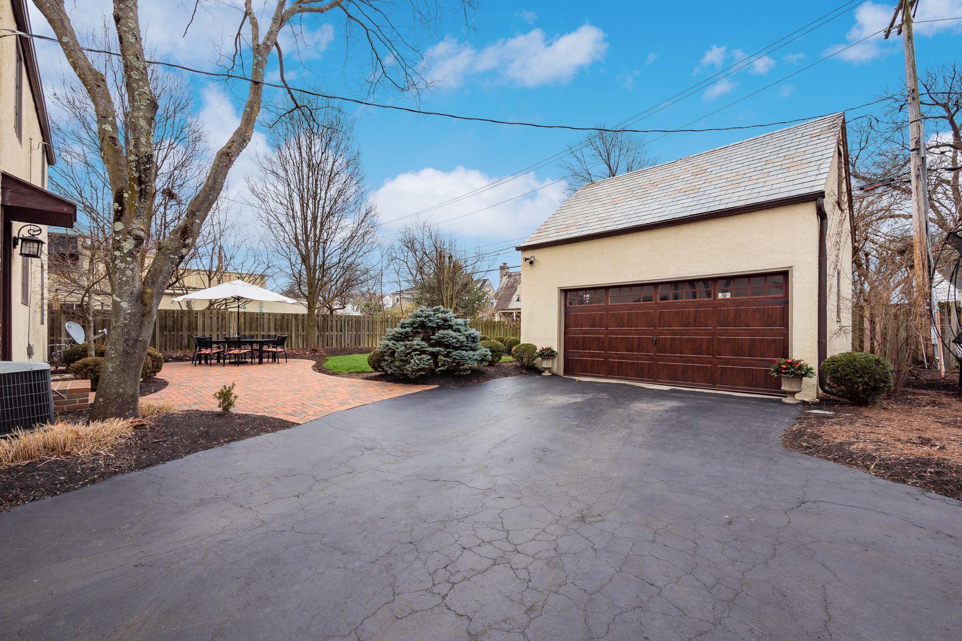1751 Barrington Road Upper Arlington, OH 43221 - Photo 39 of 53