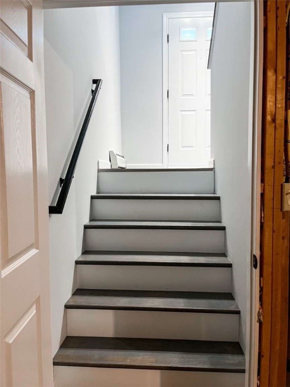 1 Beech Hill Road Hopkinton, RI 02804 - Photo 12 of 17