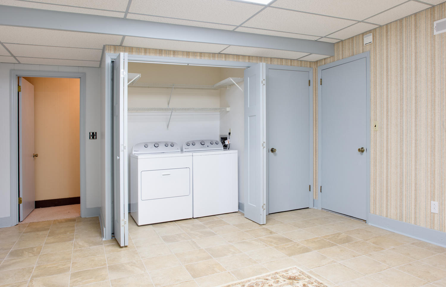 8016 Birch Drive Chattanooga, TN 37421 - Photo 20 of 23 8016Birch_20151002_0089Enfuse