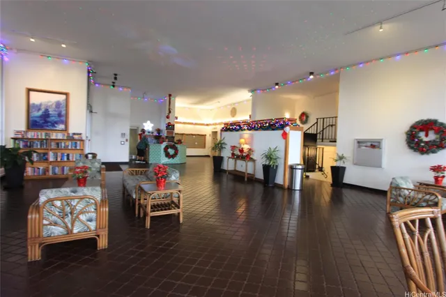 $1,800 | 2345 Ala Wai Boulevard, Unit 909, Honolulu, HI 96815